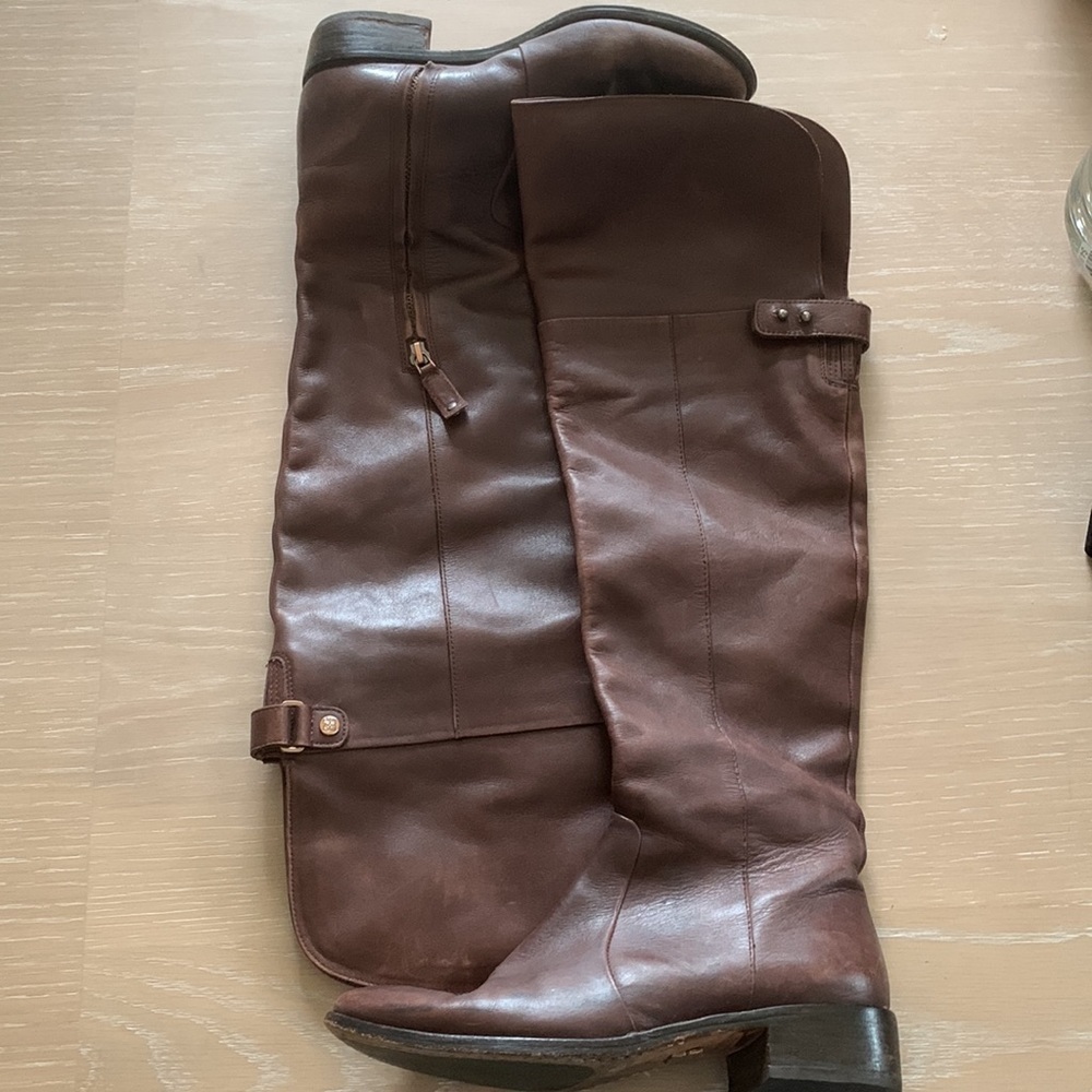 BCBG MAXAZRIA over the knee Leather boots, some wear, size 6.5 soft supple